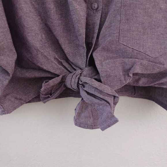 Torrid purple button down ties crop top size 1X - Picture 2 of 7